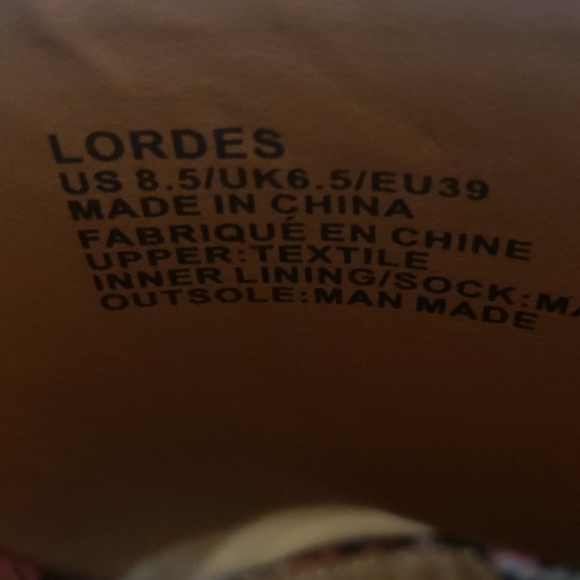 Brand new colorful Aztec wedges! - Picture 4 of 5